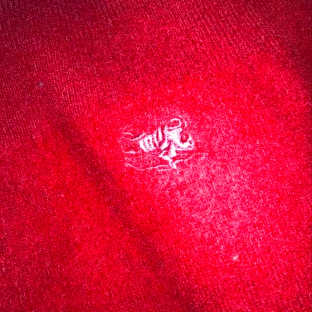 Burberry sweater